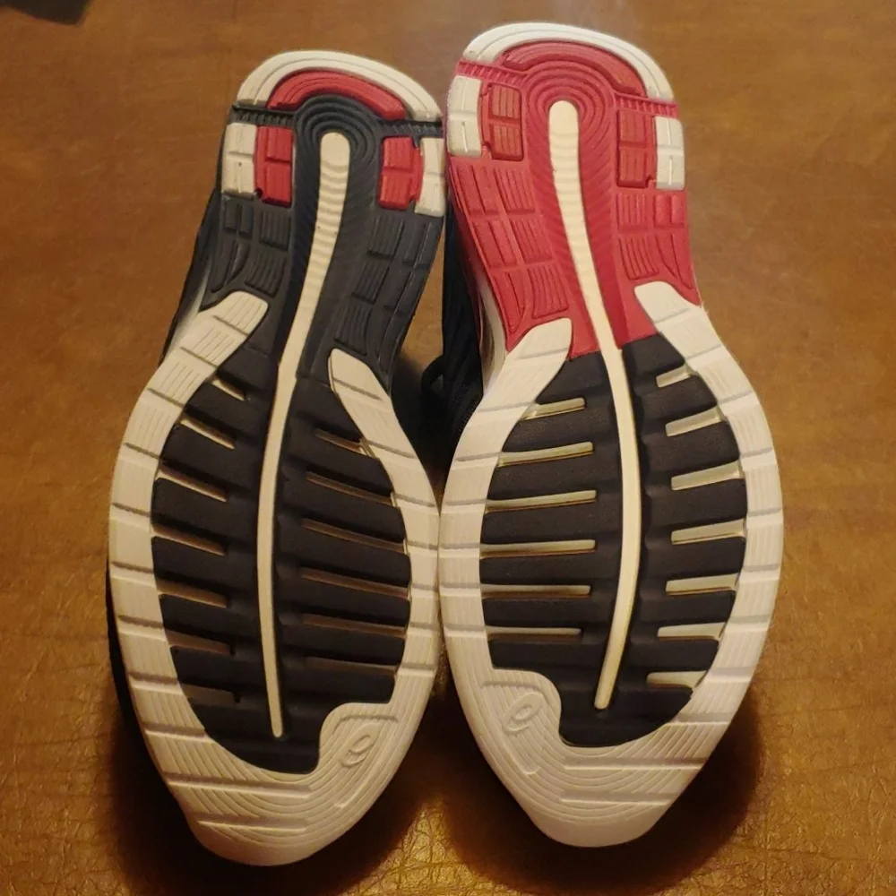 Asics Fuses USA Shoes Size 7.5
